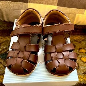 L’Amour Angel Baby Fisherman Sandals